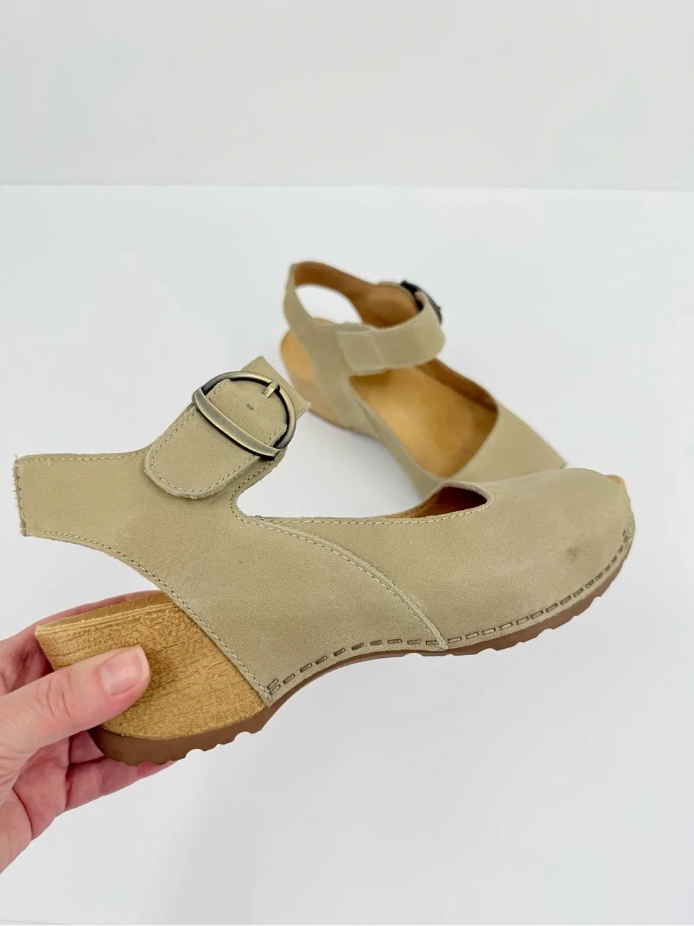 Dansko Tiana Peep-Toe Wedge Sandals in Khaki Leather Size 37 or 6.5-7